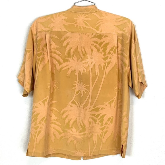 Tommy Bahama Hawaiian Floral Shirt - Picture 8 of 8